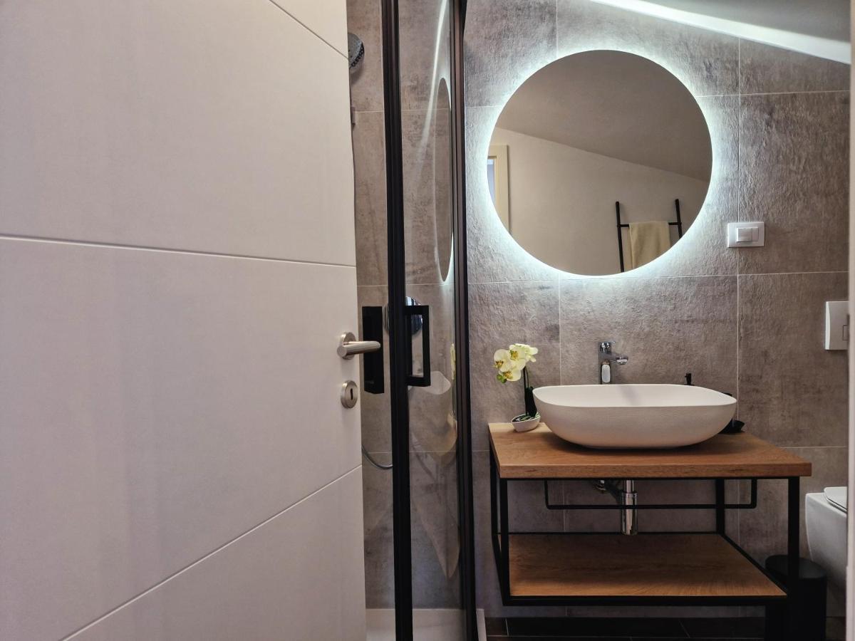 Olivea Luxury Suites ฟาชานา ภายนอก รูปภาพ